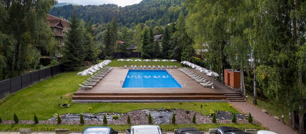 Yaremche Club Hotel Esterno foto