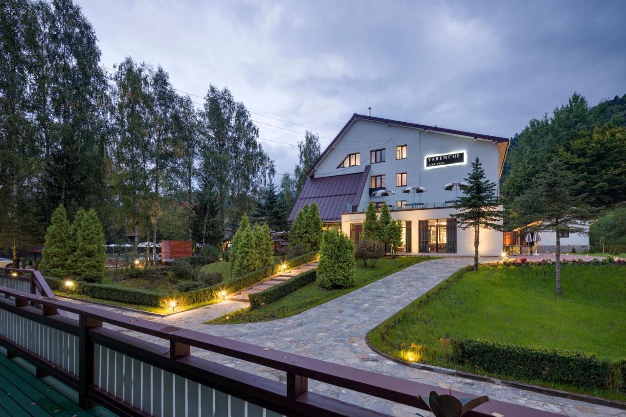 Yaremche Club Hotel Esterno foto
