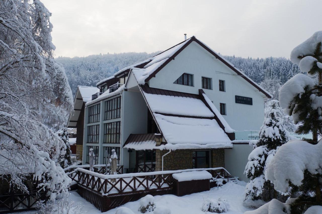 Yaremche Club Hotel Esterno foto